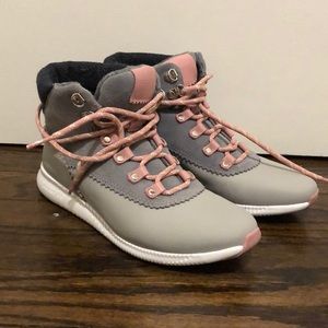 Women’s Size 6 Cole Haan Waterproof Boots